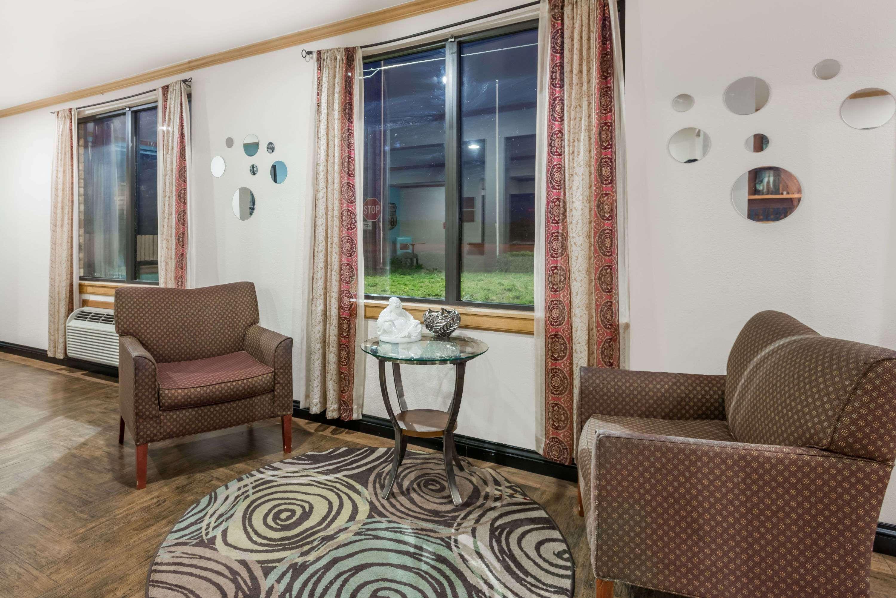 Super 8 by Wyndham Tucumcari Hotel Exterior foto